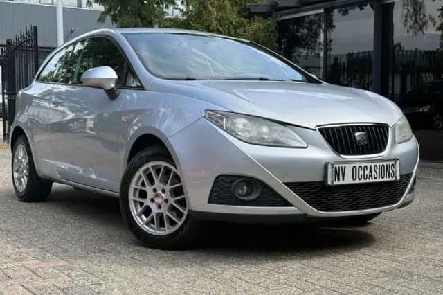 SEAT Ibiza (2011) thumbnail 6