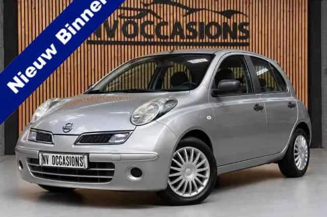 Nissan Micra (2009) thumbnail 1