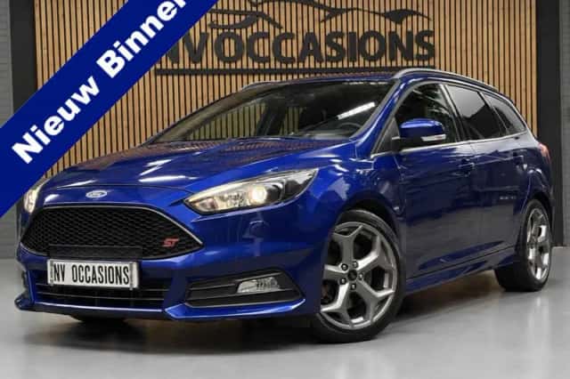 Ford Focus (2017) thumbnail 1
