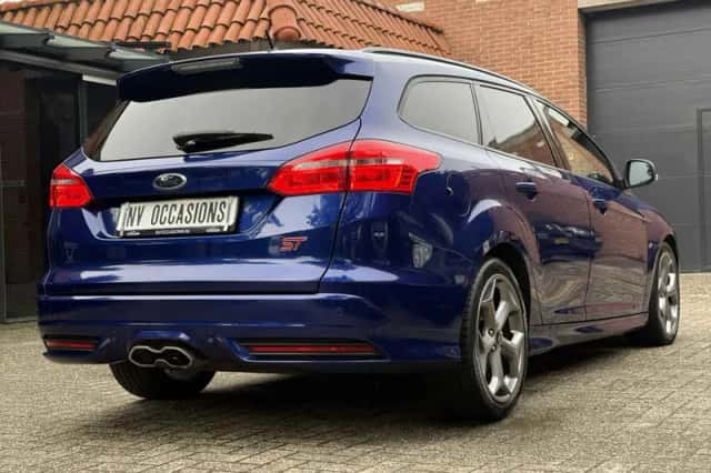 Ford Focus (2017) thumbnail 4