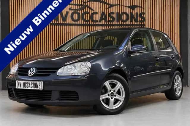 Volkswagen Golf (2005) thumbnail 1