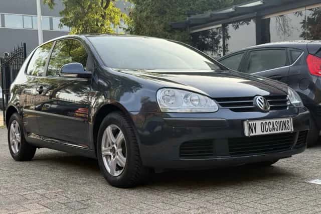 Volkswagen Golf (2005) thumbnail 3
