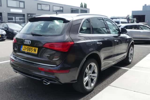 Audi Q5 (2016) thumbnail 6
