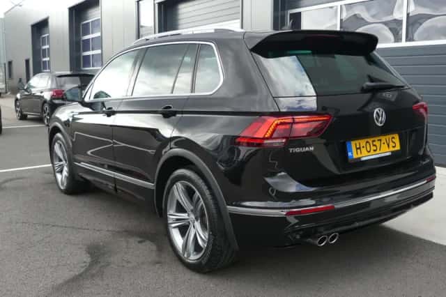 Volkswagen Tiguan (2020) thumbnail 5