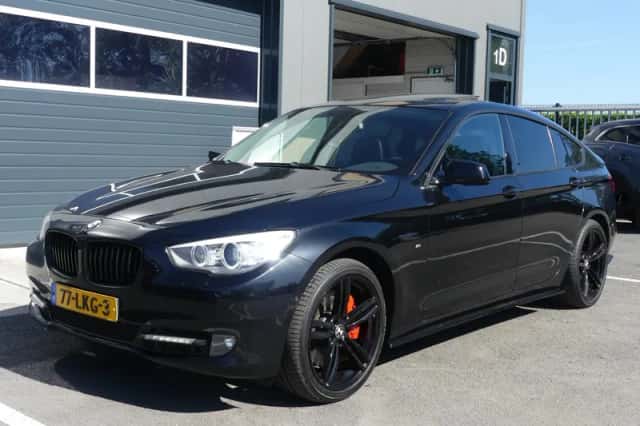 BMW 5-Serie (2010) thumbnail 2