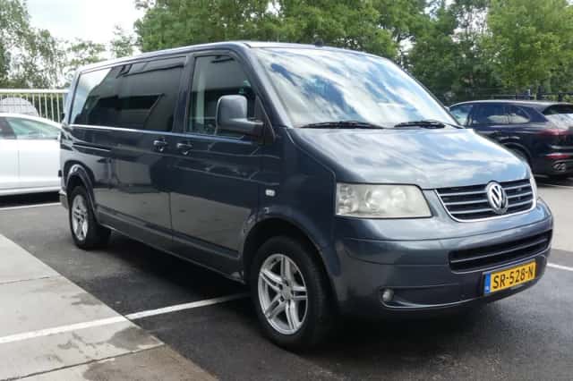 Volkswagen Transporter (2007) thumbnail 3