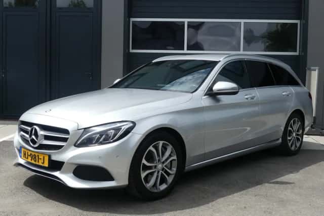Mercedes-Benz C-Klasse (2015) thumbnail 1