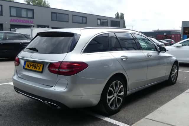 Mercedes-Benz C-Klasse (2015) thumbnail 6