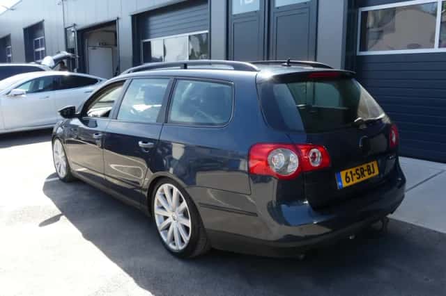 Volkswagen Passat (2006) thumbnail 5