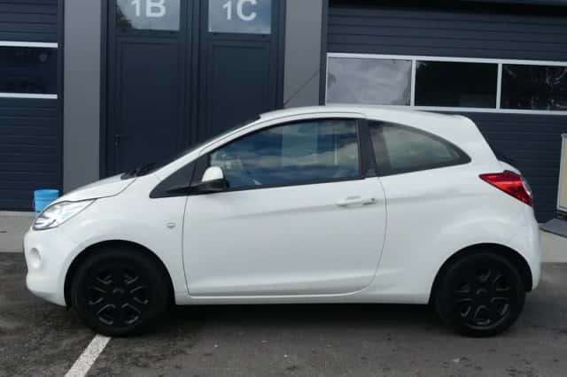 Ford Ka (2011) thumbnail 4