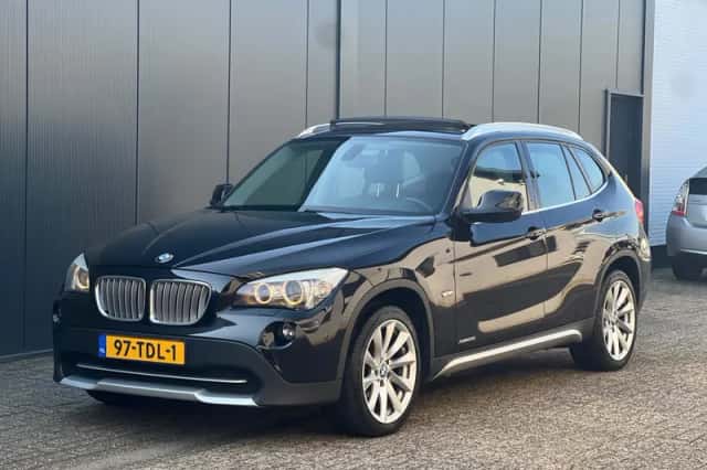 BMW X1 (2012) thumbnail 6