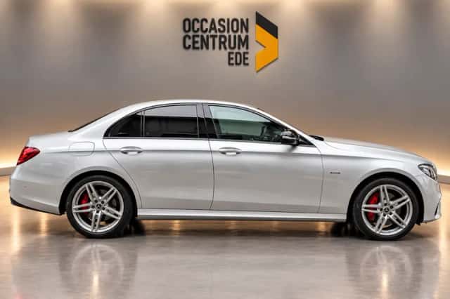 Mercedes-Benz E-Klasse (2016) thumbnail 2