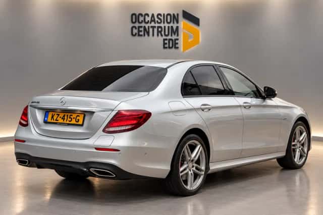 Mercedes-Benz E-Klasse (2016) thumbnail 3