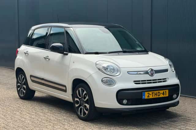 Fiat 500L (2014) thumbnail 1