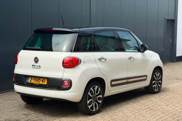 Fiat 500L (2014) thumbnail 3