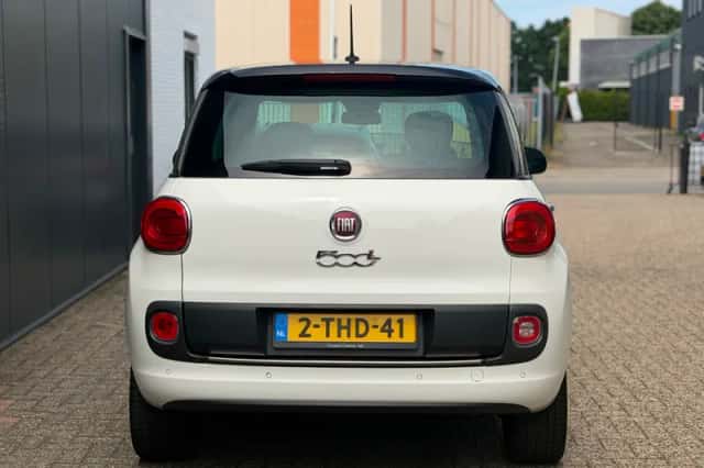Fiat 500L (2014) thumbnail 4