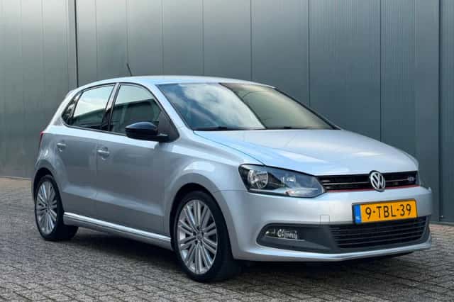 Volkswagen Polo (2014) thumbnail 1