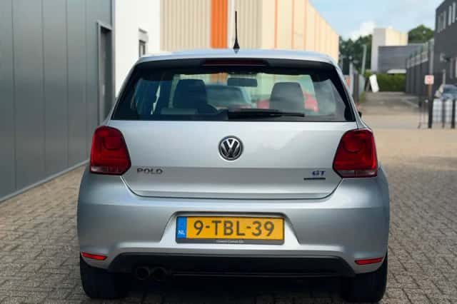 Volkswagen Polo (2014) thumbnail 5