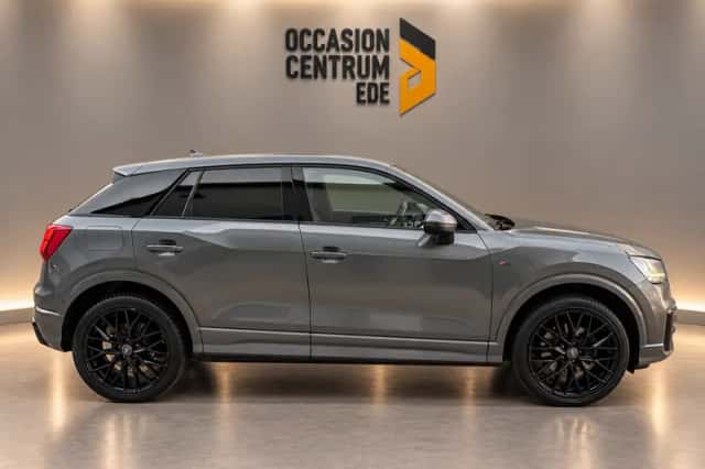 Audi Q2 (2016) thumbnail 2