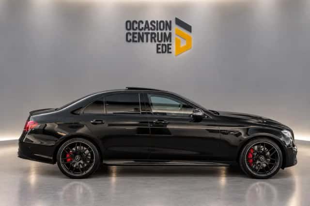 Mercedes-Benz E-Klasse (2019) thumbnail 2