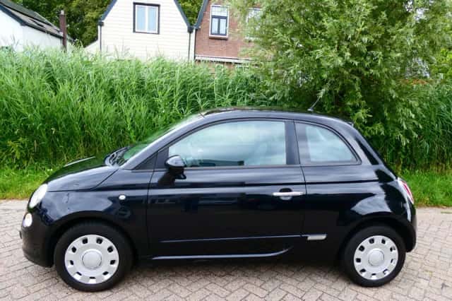 Fiat 500 (2011) thumbnail 4