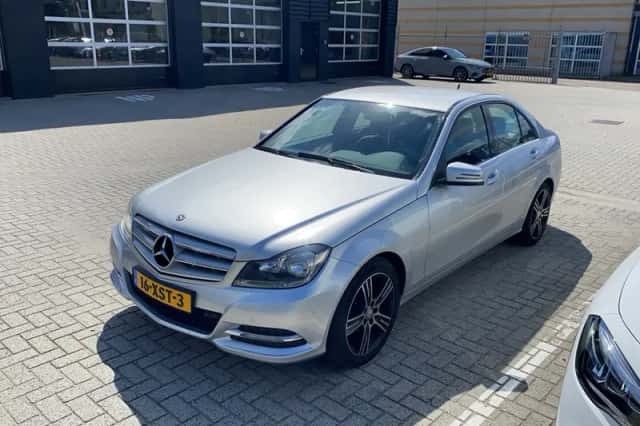 Mercedes-Benz C-Klasse (2012) thumbnail 1