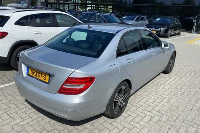 Mercedes-Benz C-Klasse (2012) thumbnail 2