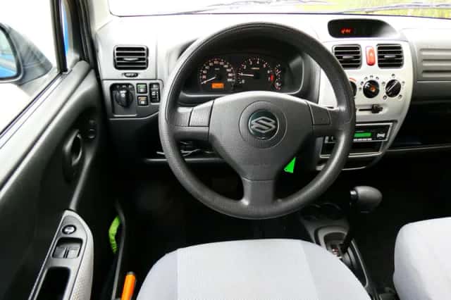 Suzuki Wagon R+ (2005) thumbnail 2