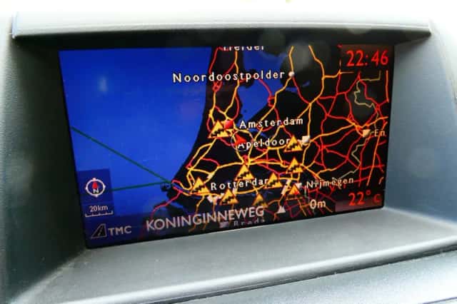 Peugeot Partner (2011) thumbnail 3