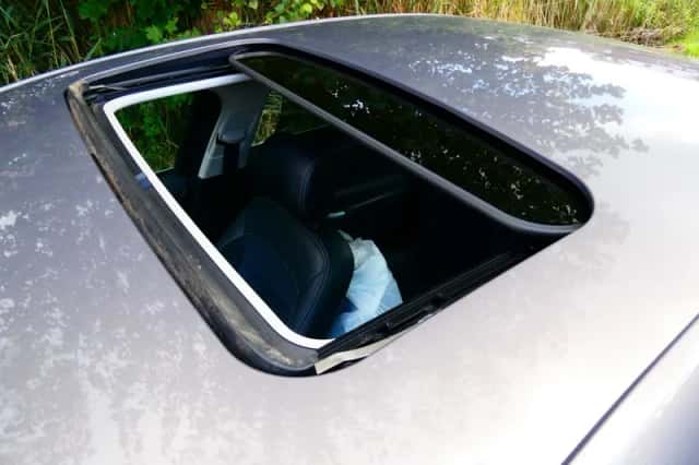 Ford Mondeo (2013) thumbnail 3