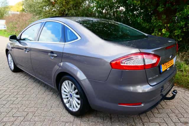 Ford Mondeo (2013) thumbnail 5