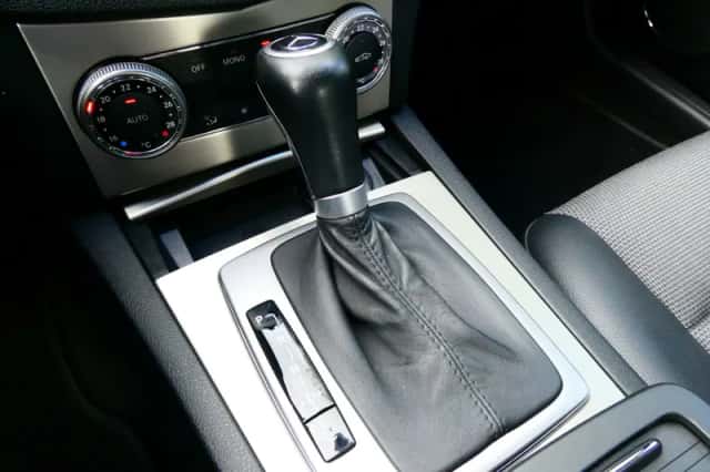 Mercedes-Benz C-Klasse (2010) thumbnail 3