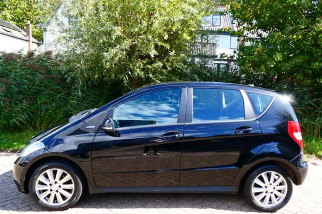 Mercedes-Benz A-Klasse (2011) thumbnail 4