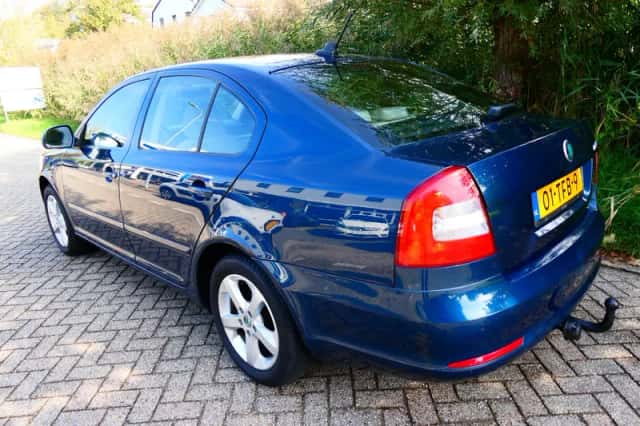 Škoda Octavia (2012) thumbnail 5