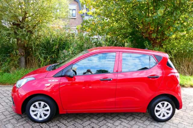 Hyundai i10 (2014) thumbnail 4
