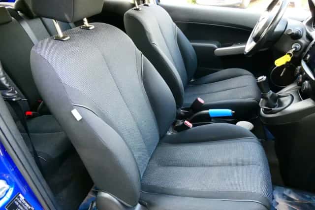 Mazda 2 (2008) thumbnail 3