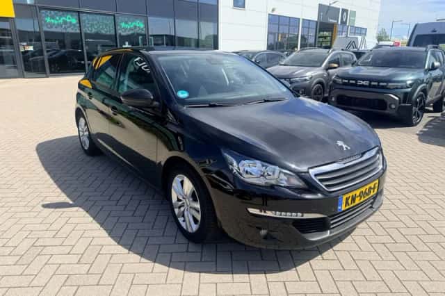 Peugeot 308 (2016) thumbnail 5