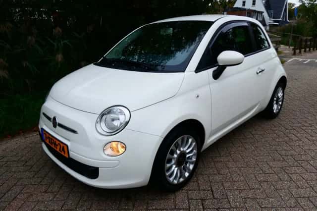 Fiat 500 (2014) thumbnail 1