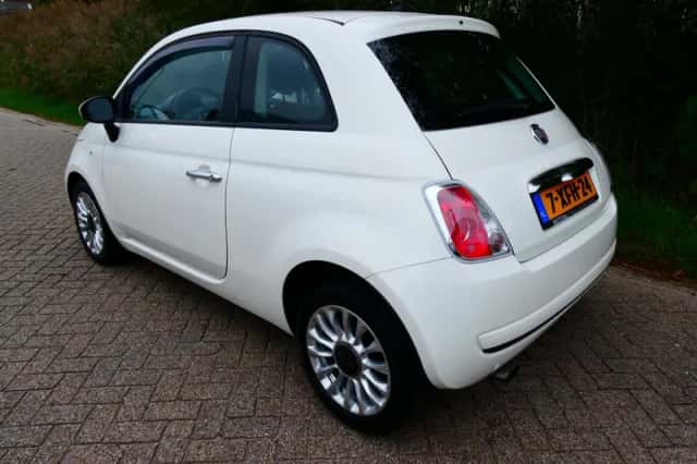 Fiat 500 (2014) thumbnail 5