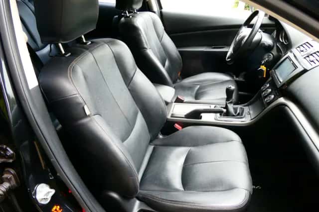 Mazda 6 (2010) thumbnail 2