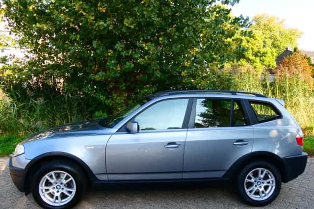 BMW X3 (2005) thumbnail 4