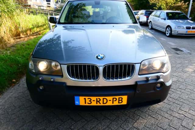 BMW X3 (2005) thumbnail 6