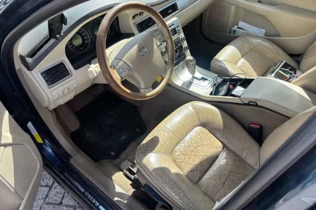 Volvo V70 (2008) thumbnail 3