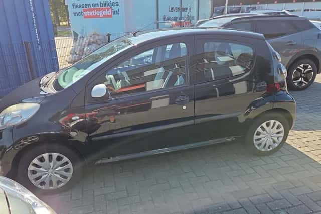 Citroën C1 (2013) thumbnail 1