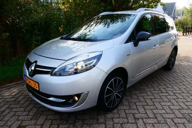 Renault Grand Scénic (2013) thumbnail 1