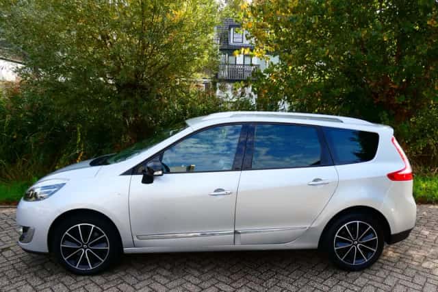 Renault Grand Scénic (2013) thumbnail 4