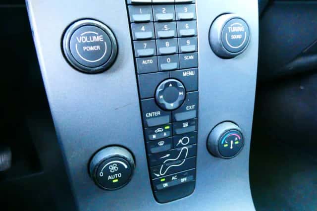 Volvo V50 (2005) thumbnail 3