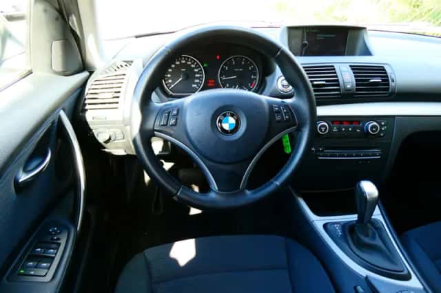 BMW 1-Serie (2009) thumbnail 3