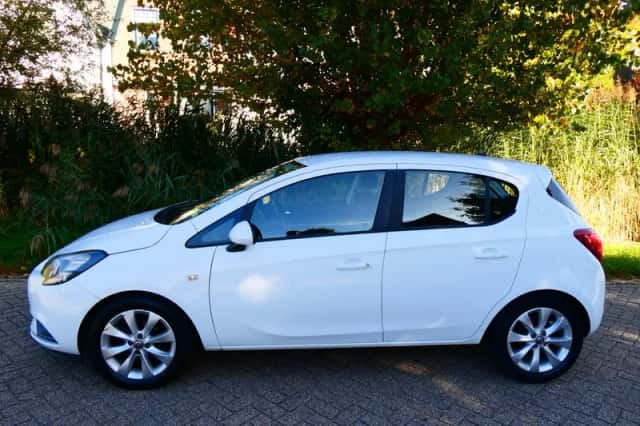 Opel Corsa (2016) thumbnail 4
