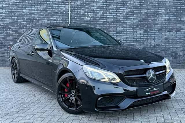 Mercedes-Benz E-Klasse (2013) thumbnail 6